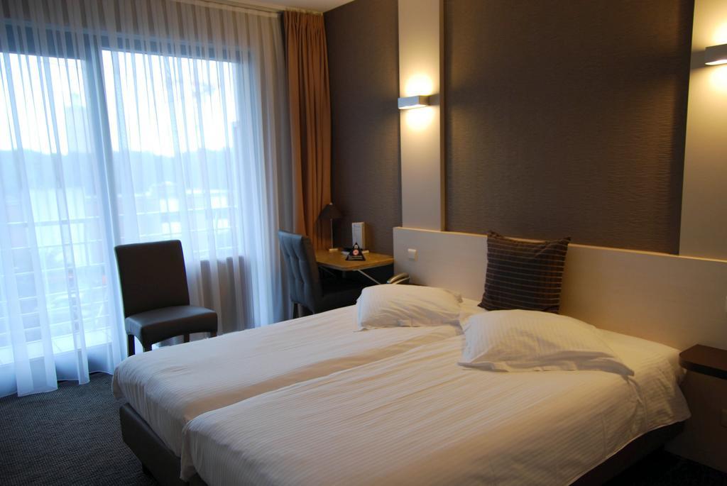 Hotel Melinda ออสเทนด์ ห้อง รูปภาพ