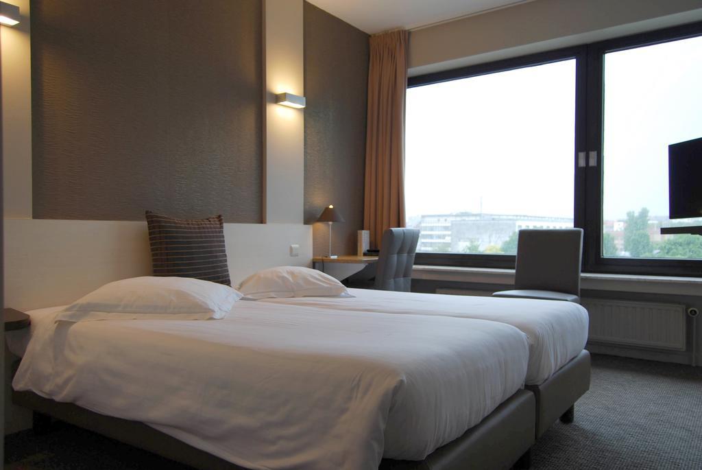 Hotel Melinda ออสเทนด์ ห้อง รูปภาพ