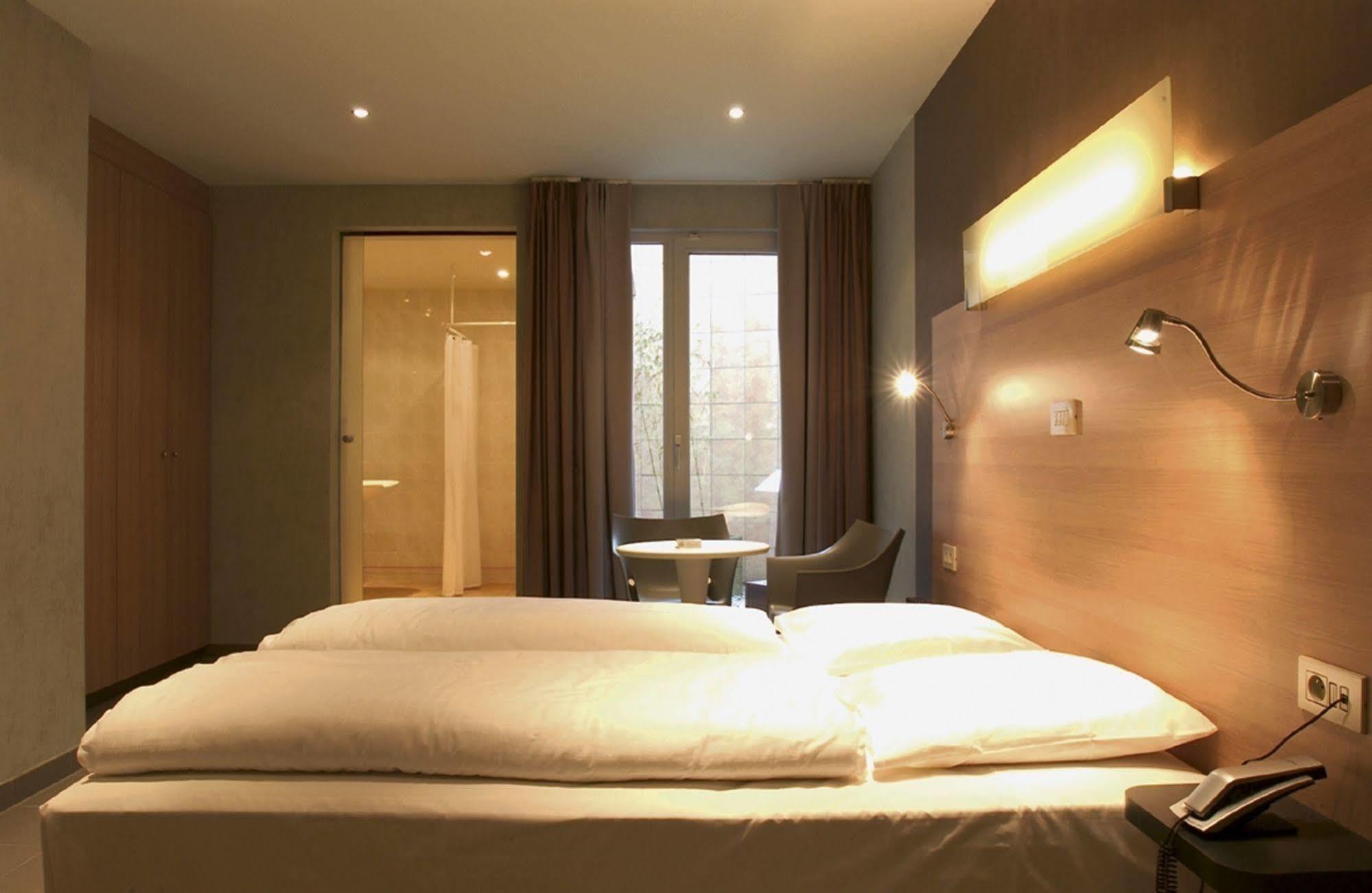 Hotel Melinda ออสเทนด์ ภายนอก รูปภาพ