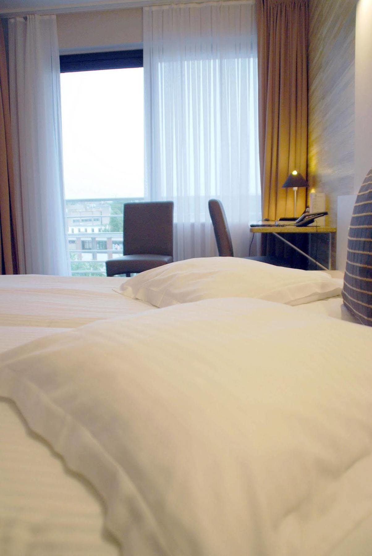 Hotel Melinda ออสเทนด์ ภายนอก รูปภาพ